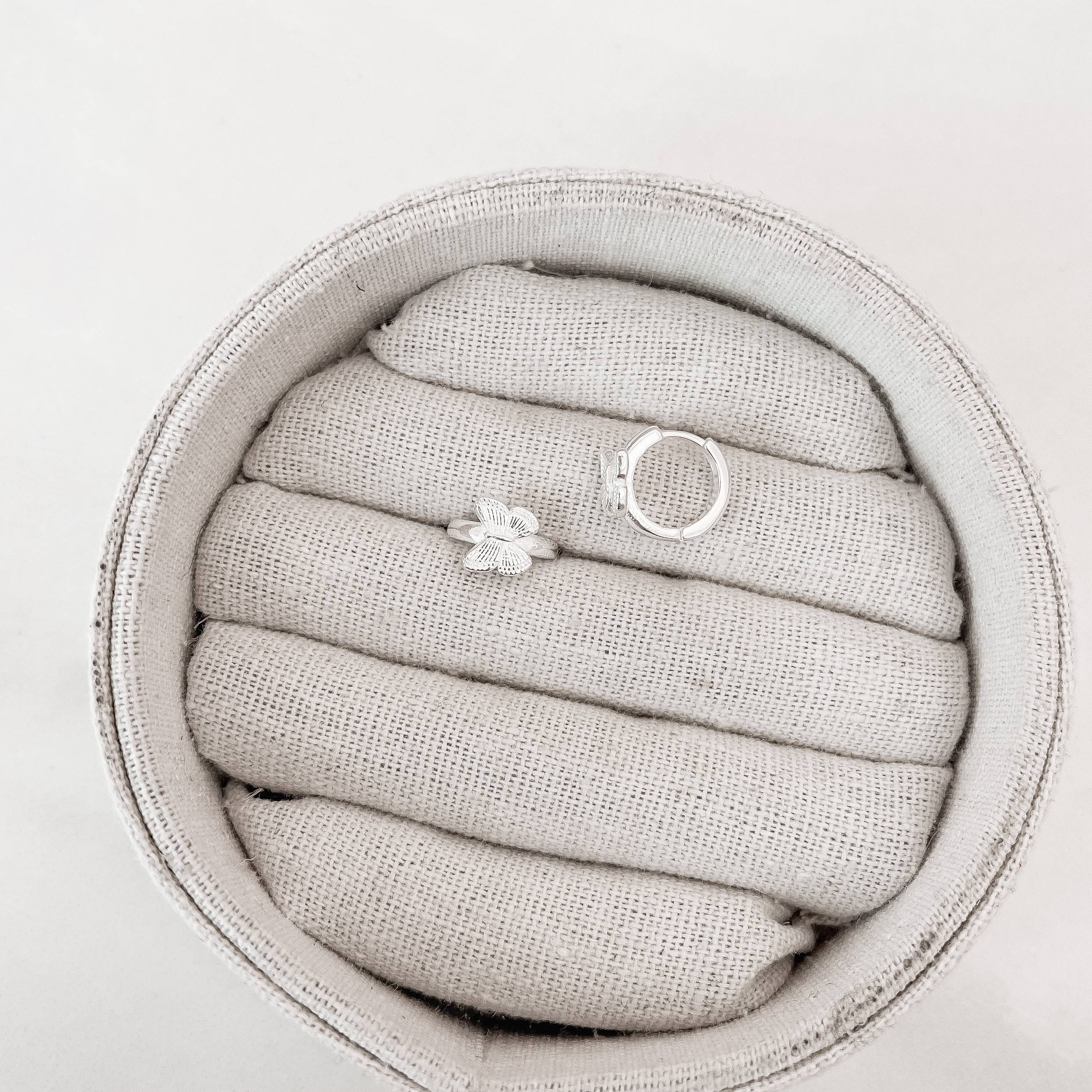 Imagem Argola click 11mm detalhe borboleta