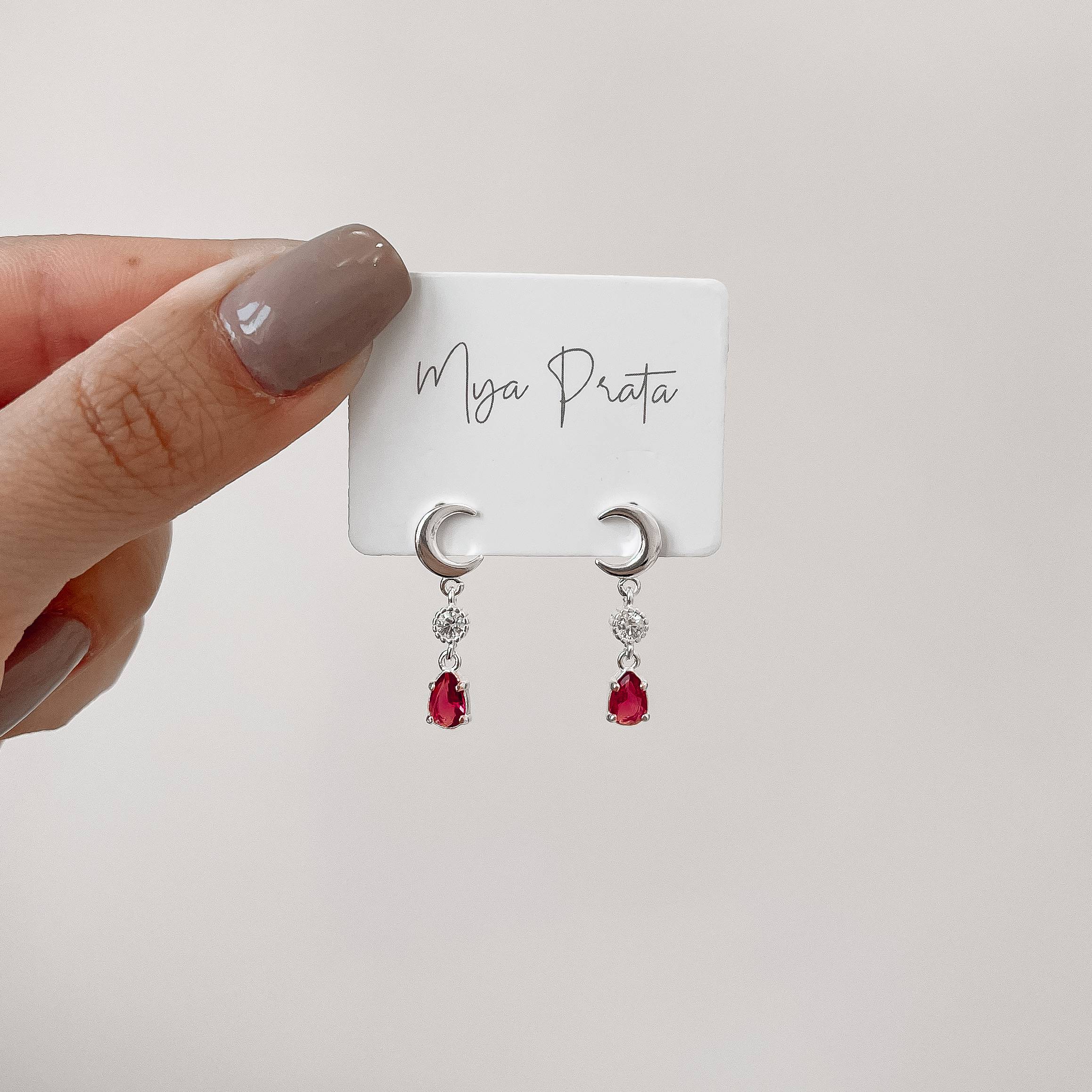 Imagem Secundária Brinco lua 8mm pingentes zircônias redonda cristal e gota cereja