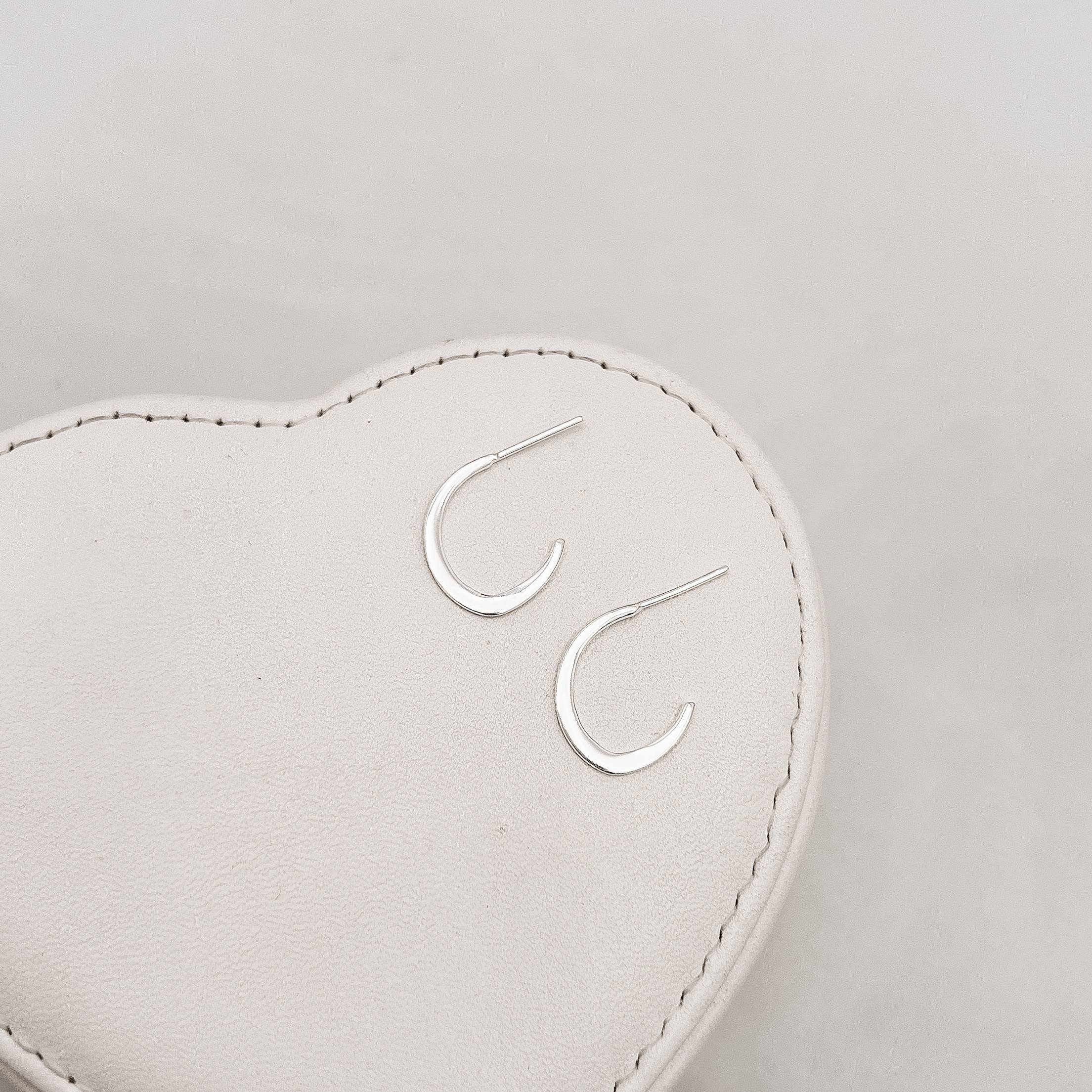 Imagem Argola oval 16mm tarraxa