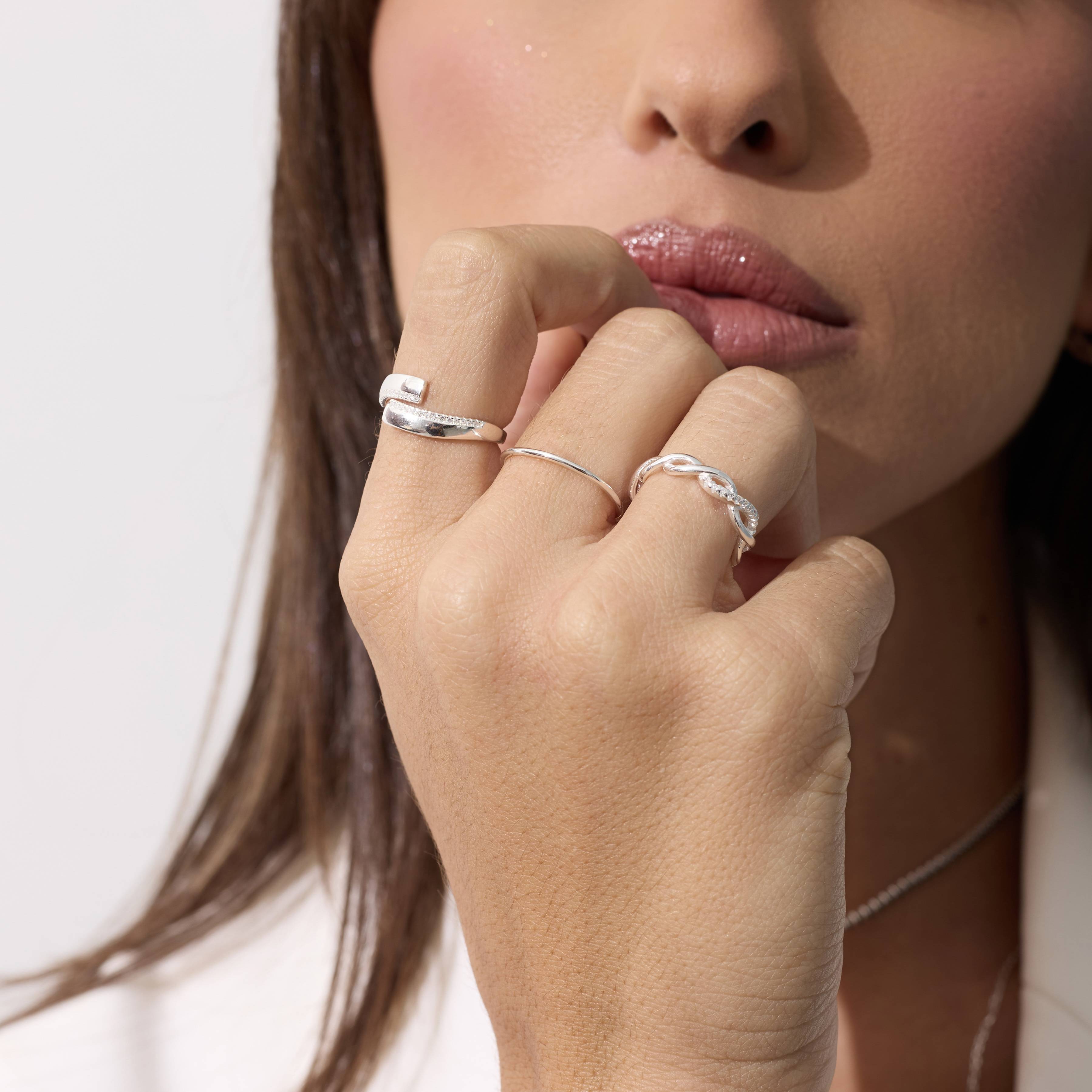 Imagem Secundária Anel aberto borda cravejada