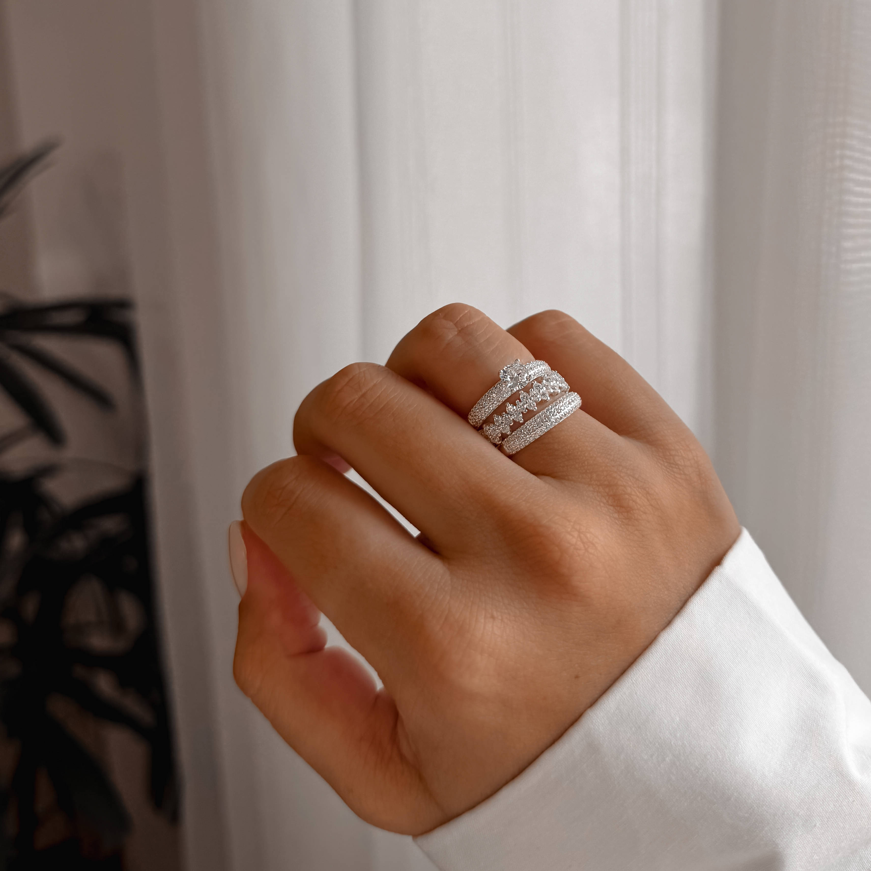 Imagem Secundária Dupla de anéis meia aliança e solitário 5mm