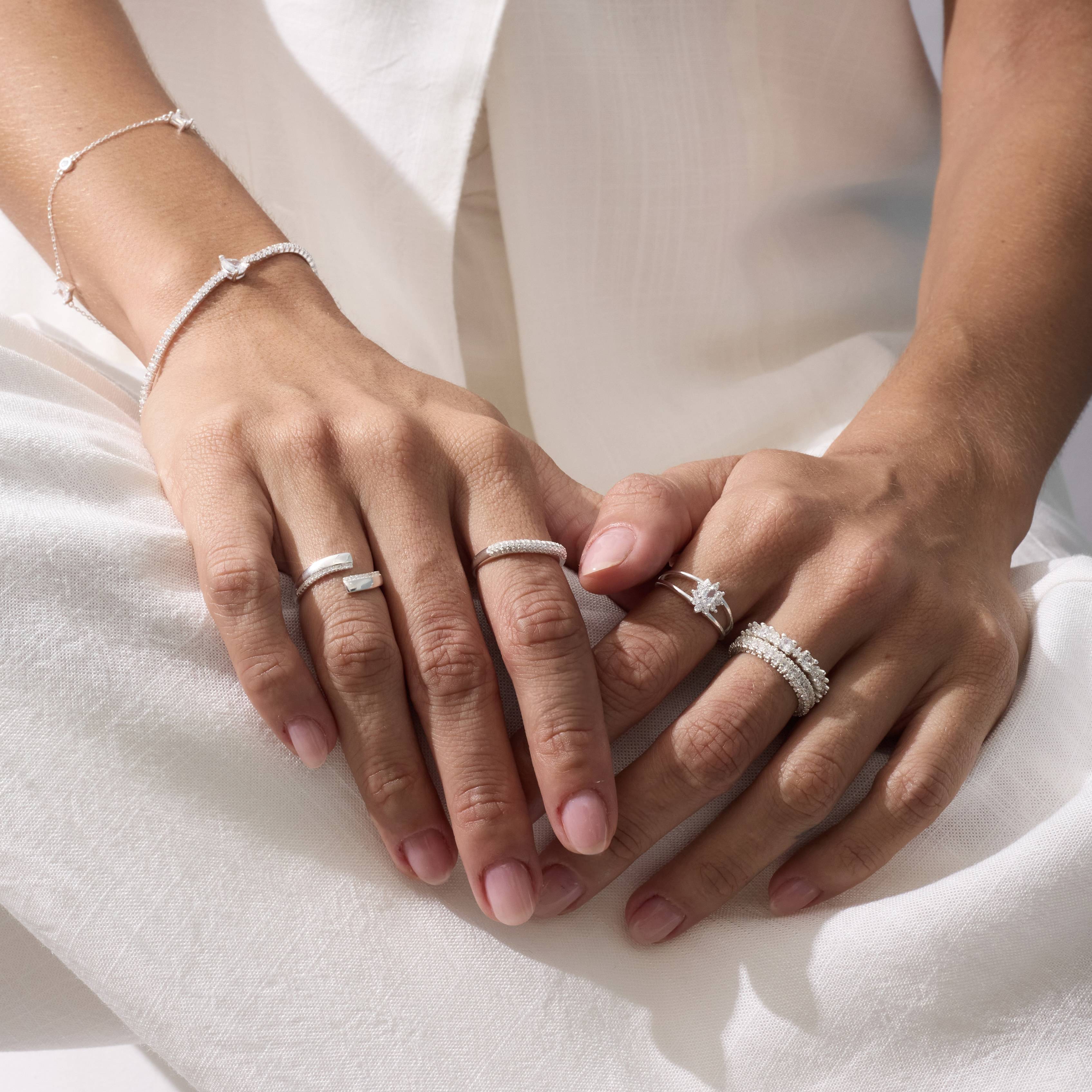 Imagem Secundária Pulseira Riviera 2mm detalhe zircônia gota 16+4cm