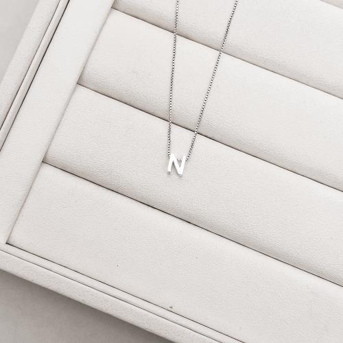 Colar letra N 6mm 45cm