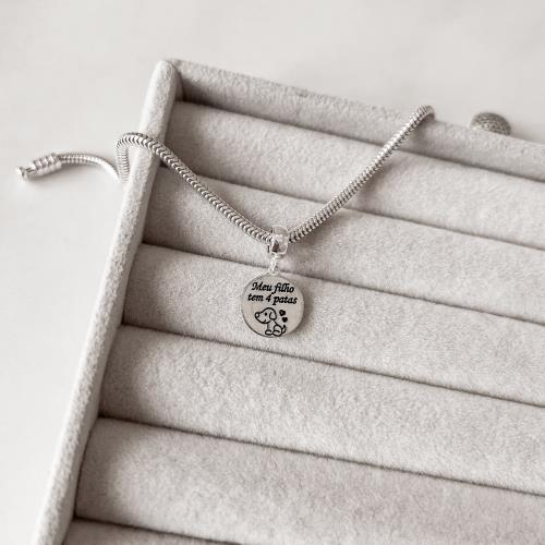 Berloque pingente medalha Meu filho tem 4 patas Cachorro resina 12mm