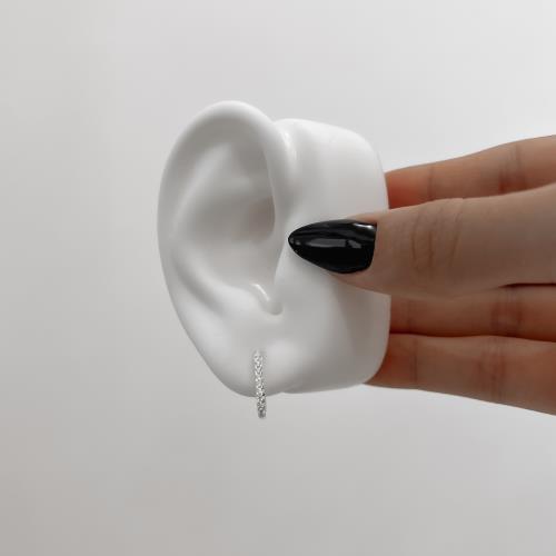 Argola click retangular cravejada 14mm