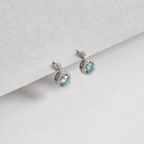 Brinco meia argola moissanite aquamarine 5mm com cravejado ródio