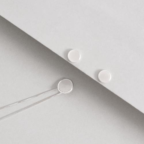 Conjunto brinco e colar círculo perolado resina 10mm 45cm