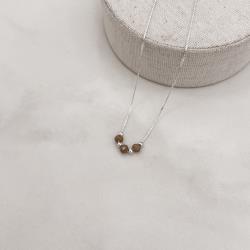 Colar cristal marrom claro 4mm com bolas 45cm