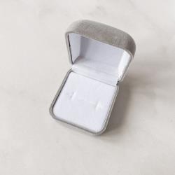 Porta joias anel cinza interior branco