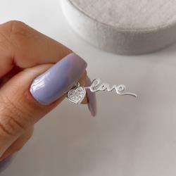 Pingente love e coração cravejado