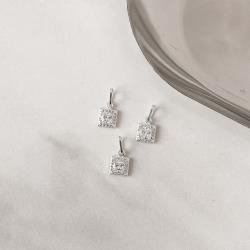 Pingente quadrado cravejado 8mm