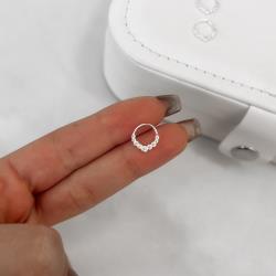 Piercing argola 9 zircônias 10mm orelha esquerda