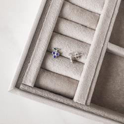 Brinco infantil cacho de uva resina 8mm tarraxa comum