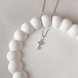 Colar pingente chave toda cravejada 14mm 45cm