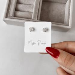 Brinco zircônia redonda cristal embutida 6mm