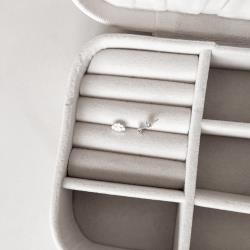 Brinco nuvem resina 7mm