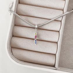 Berloque pingente arara cravejada colorida 15mm