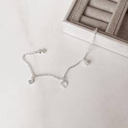 Pulseira pingentes coração vazado e zircônias cristal 5mm