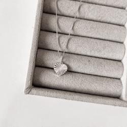 Colar pingente coração vinco 11mm 45cm