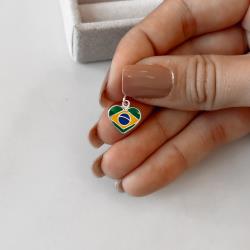 Pingente coração Brasil resina 12mm