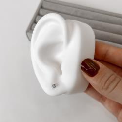 Brinco zircônia redonda cristal 3mm