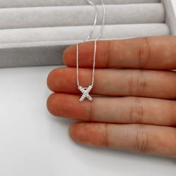 Colar letra X cravejada 45cm