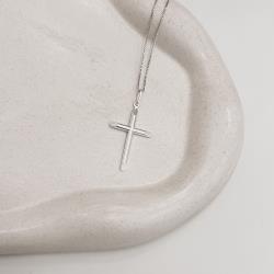 Colar pingente cruz 33mm 45cm