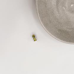 Berloque separador zircônias ovais verde 11mm