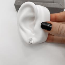 Brinco zircônia oval cristal detalhe torcido 10mm