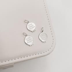 Pingente medalha a tua graça me basta 14mm com zircônias