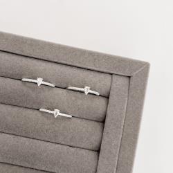 Anel meia aliança com zircônia gota 5mm