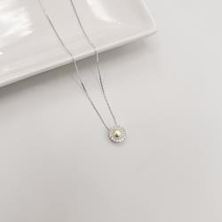 Colar pérola com cravejado 10mm caixa alta 40cm