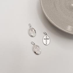 Pingente medalha dupla face Santa Edwiges e cruz 16mm 