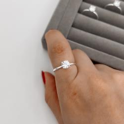 Anel solitário zircônia 6mm