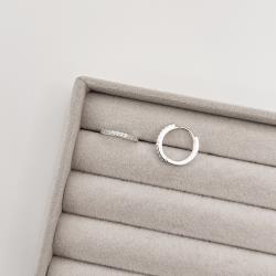 Argola click cravejada 15mm cristal