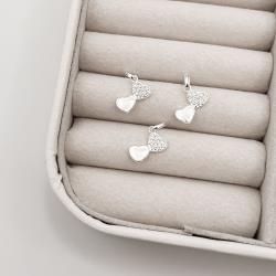 Pingente 2 corações liso e cravejado 11mm