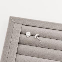 Brinco zircônia coração com cravejado 9mm