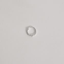Piercing argola 12mm trava cravejada orelha direita