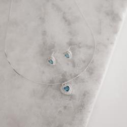 Conjunto brinco e colar zircônia coração embutida azul com cravejado 10mm 45cm