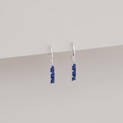 Argola click 12mm pingente zircônias retangulares azul bic