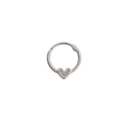 Piercing argola torcida trava com coração cravejado 13mm orelha esquerda