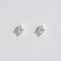 Brinco moissanite oval 6x4mm