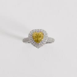 Anel moissanite coração Yellow Fancy 7mm com cravejado ródio