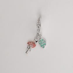 Berloque pingentes flamingo e folha 10mm elo cravejado resina