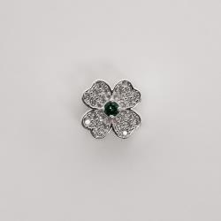 Berloque separador trevo cravejado 10mm detalhe zircônia verde