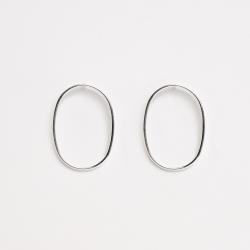 Brinco oval vazado 26mm