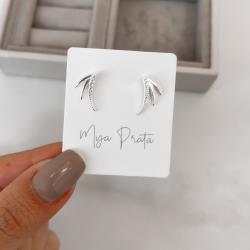 Brinco 3 fios detalhe cravejado 14mm